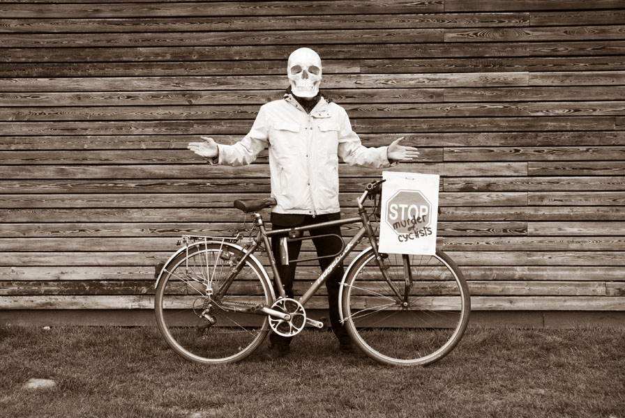 https://www.ericgauster.com/files/gimgs/10_skulldark-eg-web.jpg